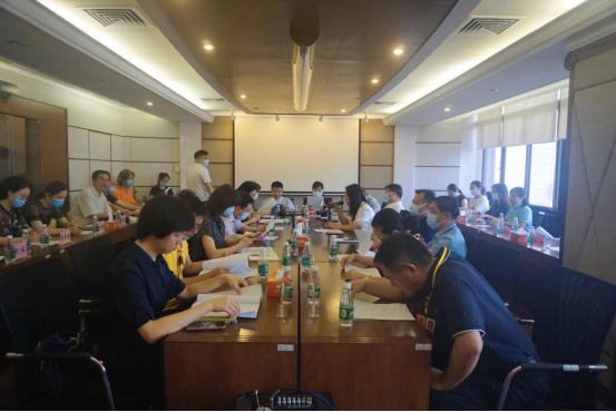 金花街:“两代表一委员”走进旧厂房,为产业园建设建言献策826