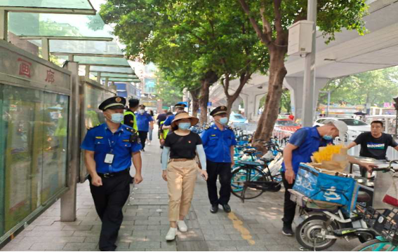 荔湾| 区城市管理和综合执法局:岭南街城管执法队在创文工作中做好"三