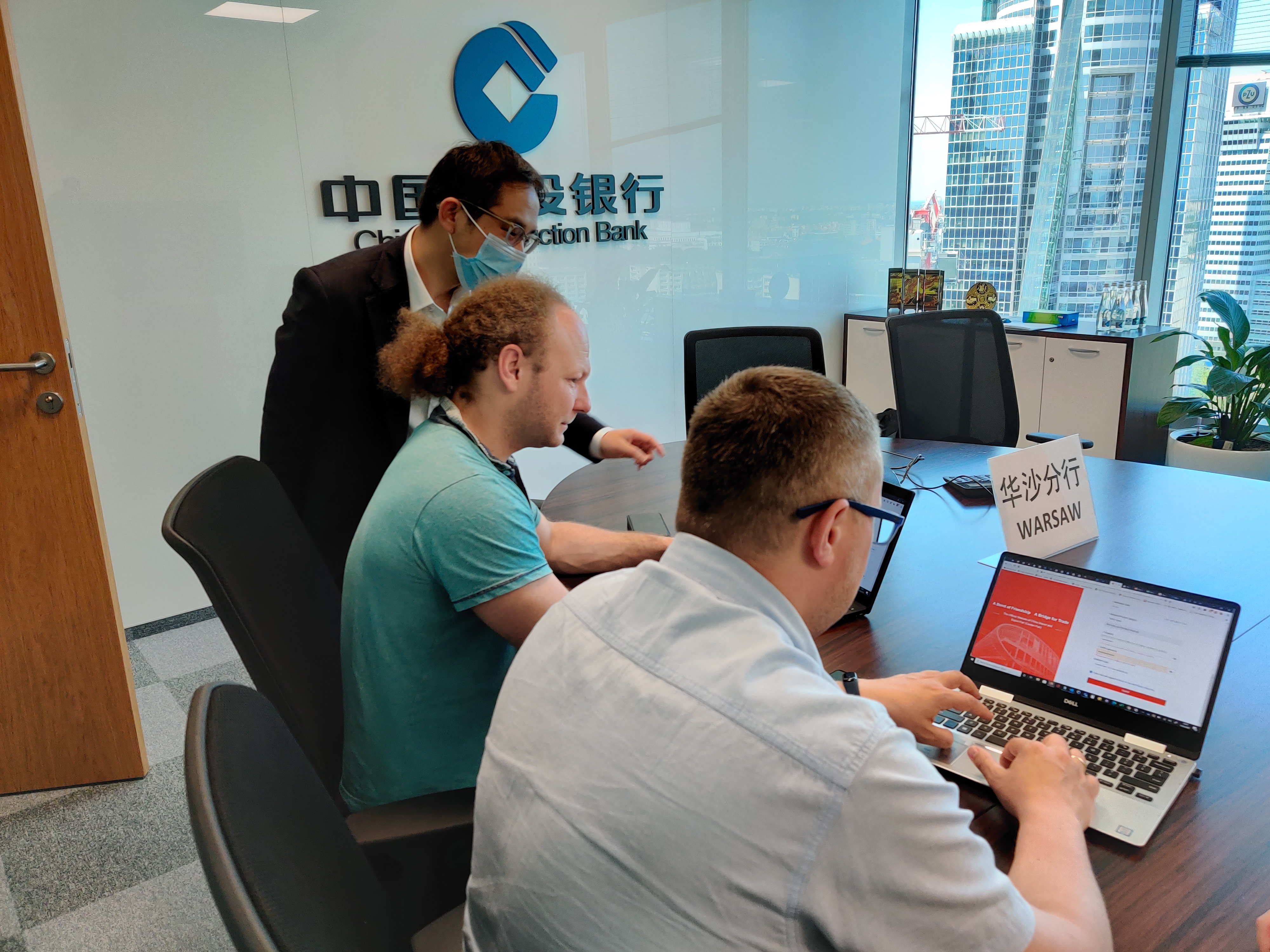 国外打建设银行客服电话