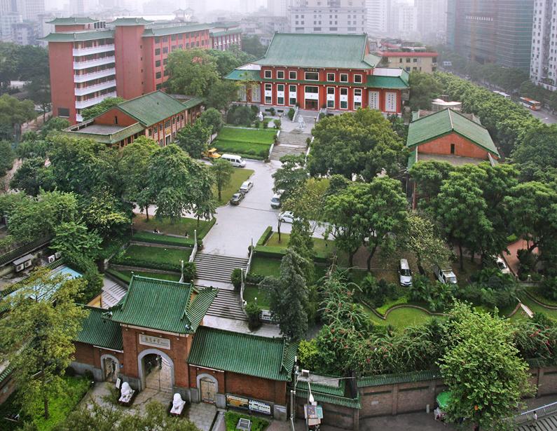 "全国未成年人思想道德建设先进单位"执信中学:开发思政特色选修课程