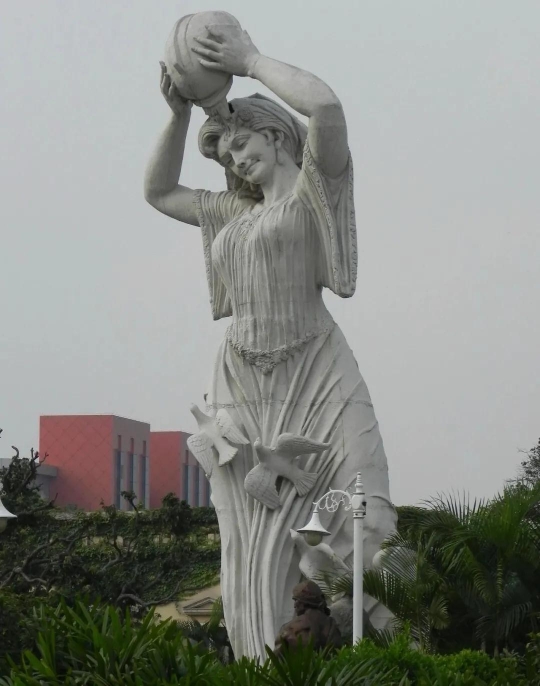 鹤鸣九天,声闻于野;巨匠远行,经典长存