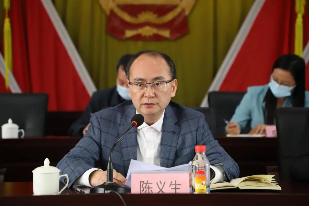 镇党委书记陈义生提出工作要求