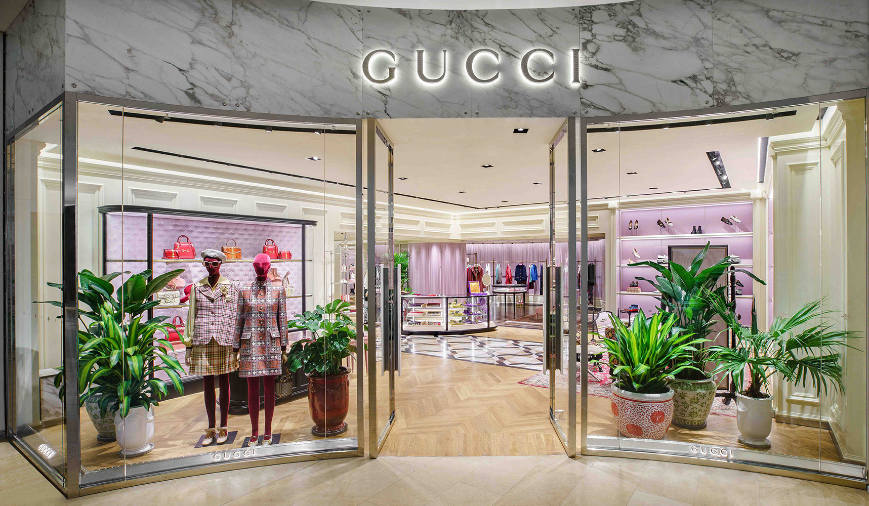 "the north face × gucci联名系列"全球首发,广州太古汇店重装开幕