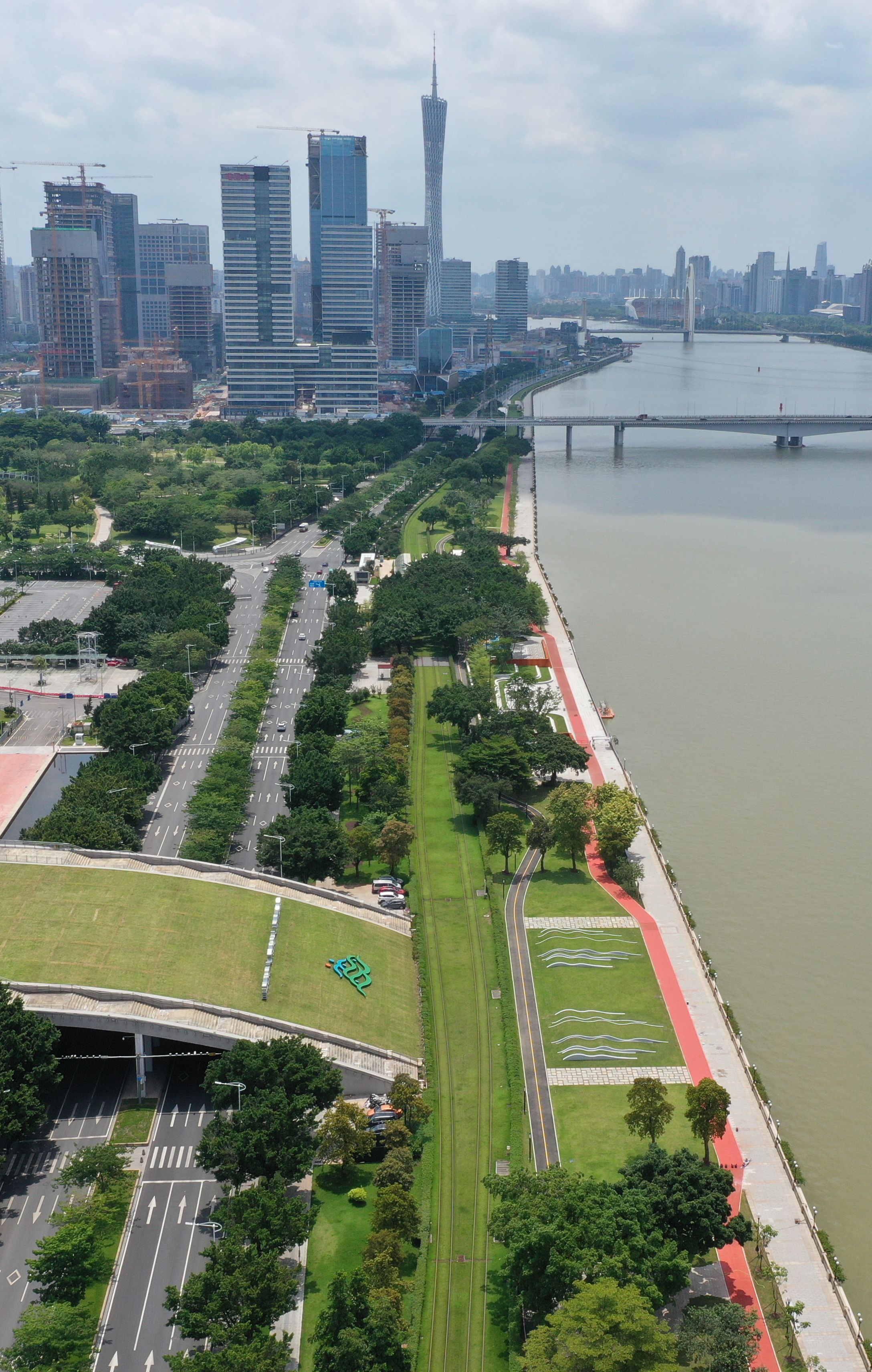 高质量推进广州千里碧道建设,统筹水安全,水生态,水