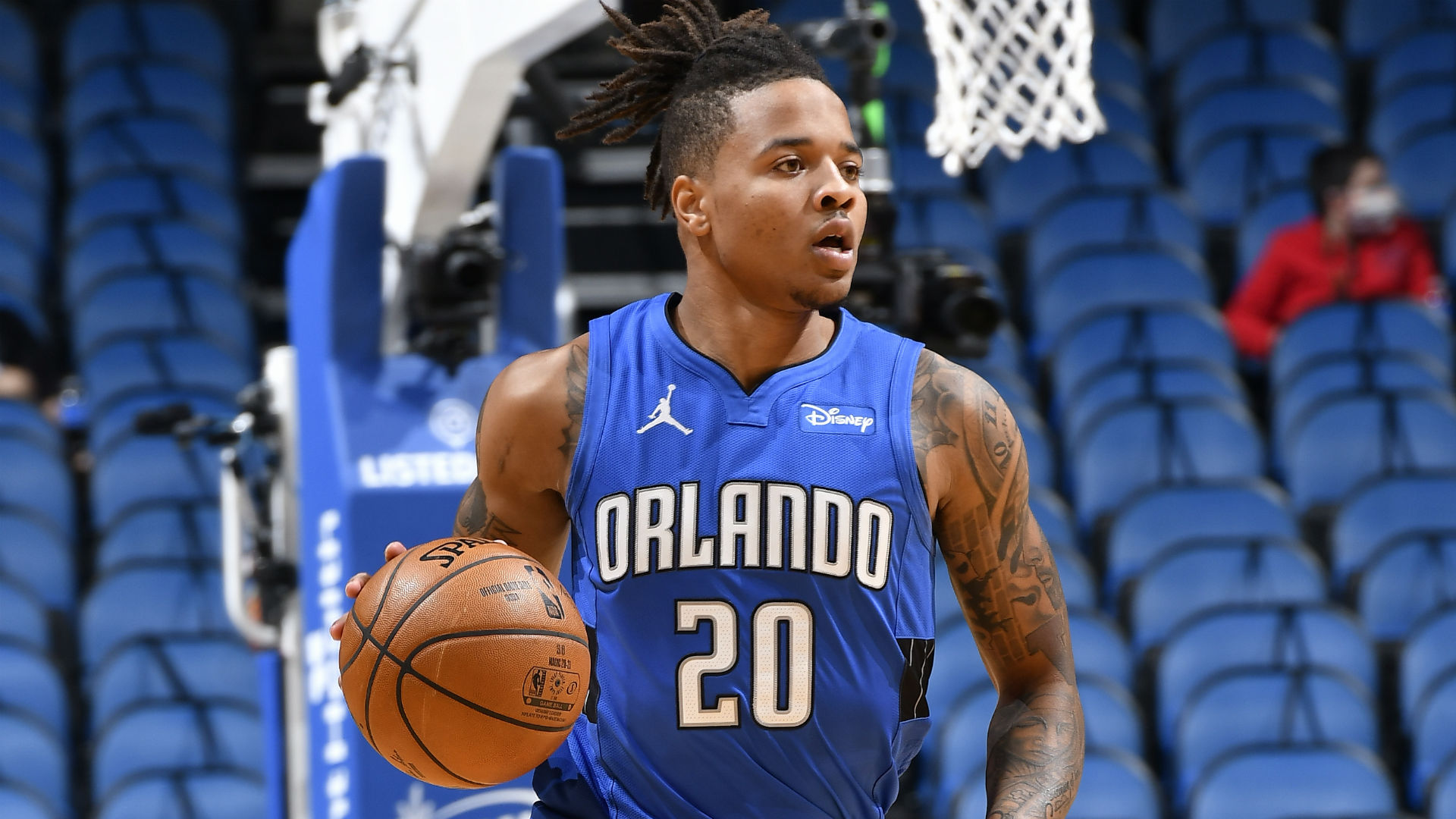 富尔茨将休养很长一段时间了.(nba官方图片)