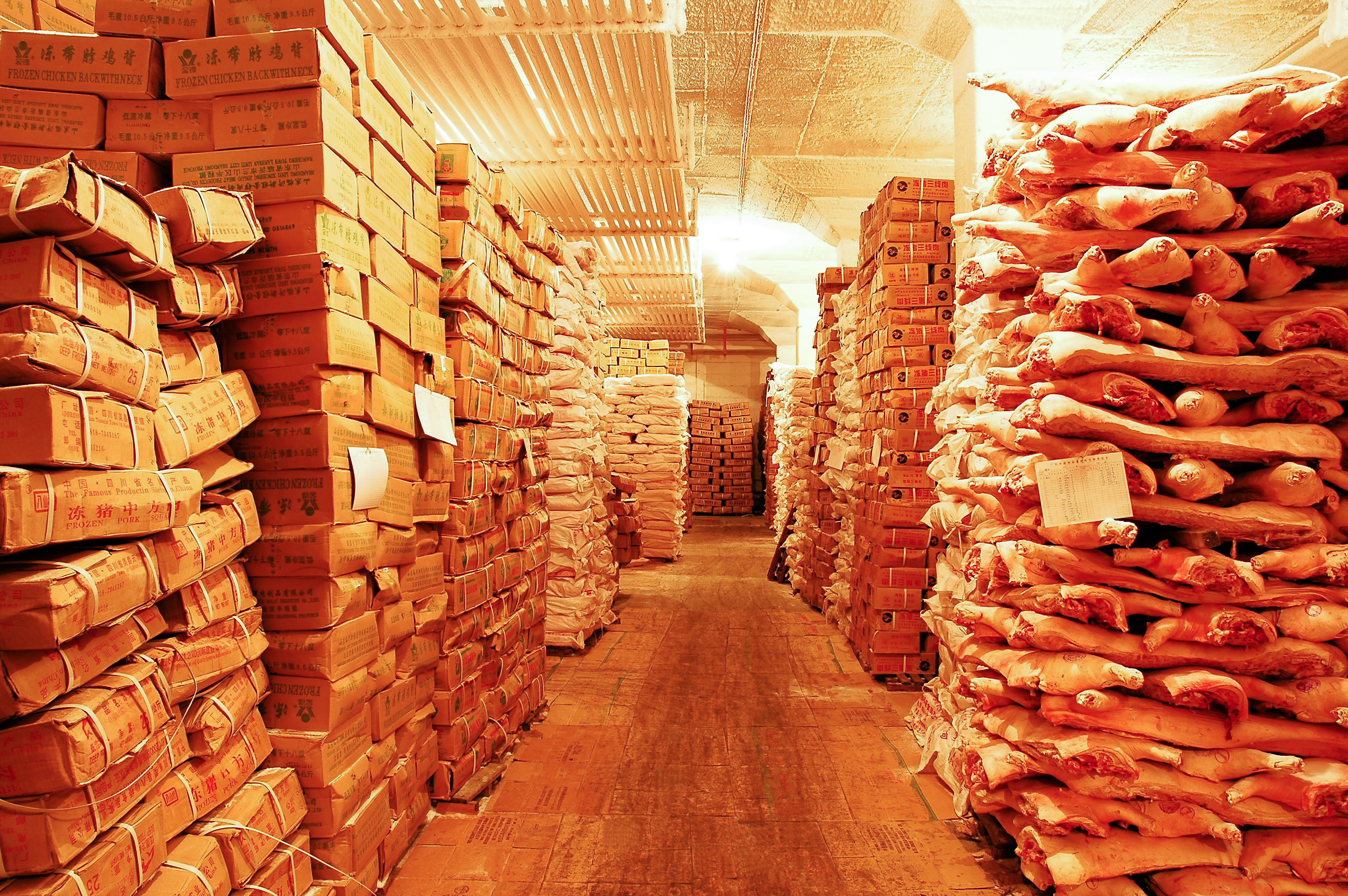 春节放心吃肉!广弘食品冷库库存达3万多吨