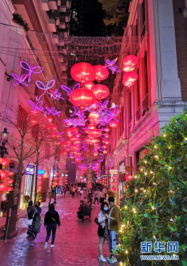 2月12日拍摄的香港利东街。新华社记者 李钢 摄