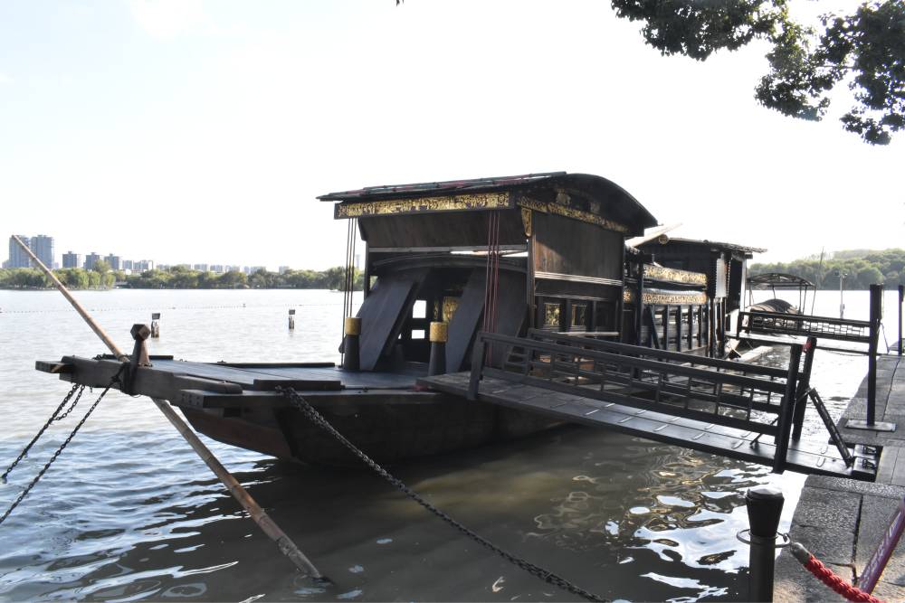 南湖红船 (1).jpg