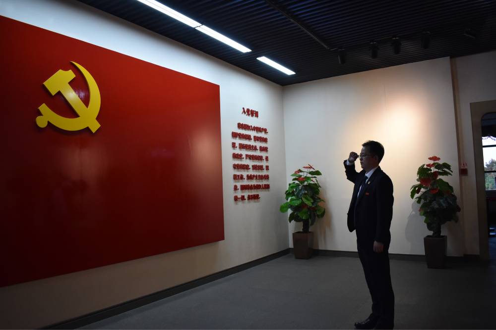 南湖革命纪念馆馆长张宪义 (2).jpg