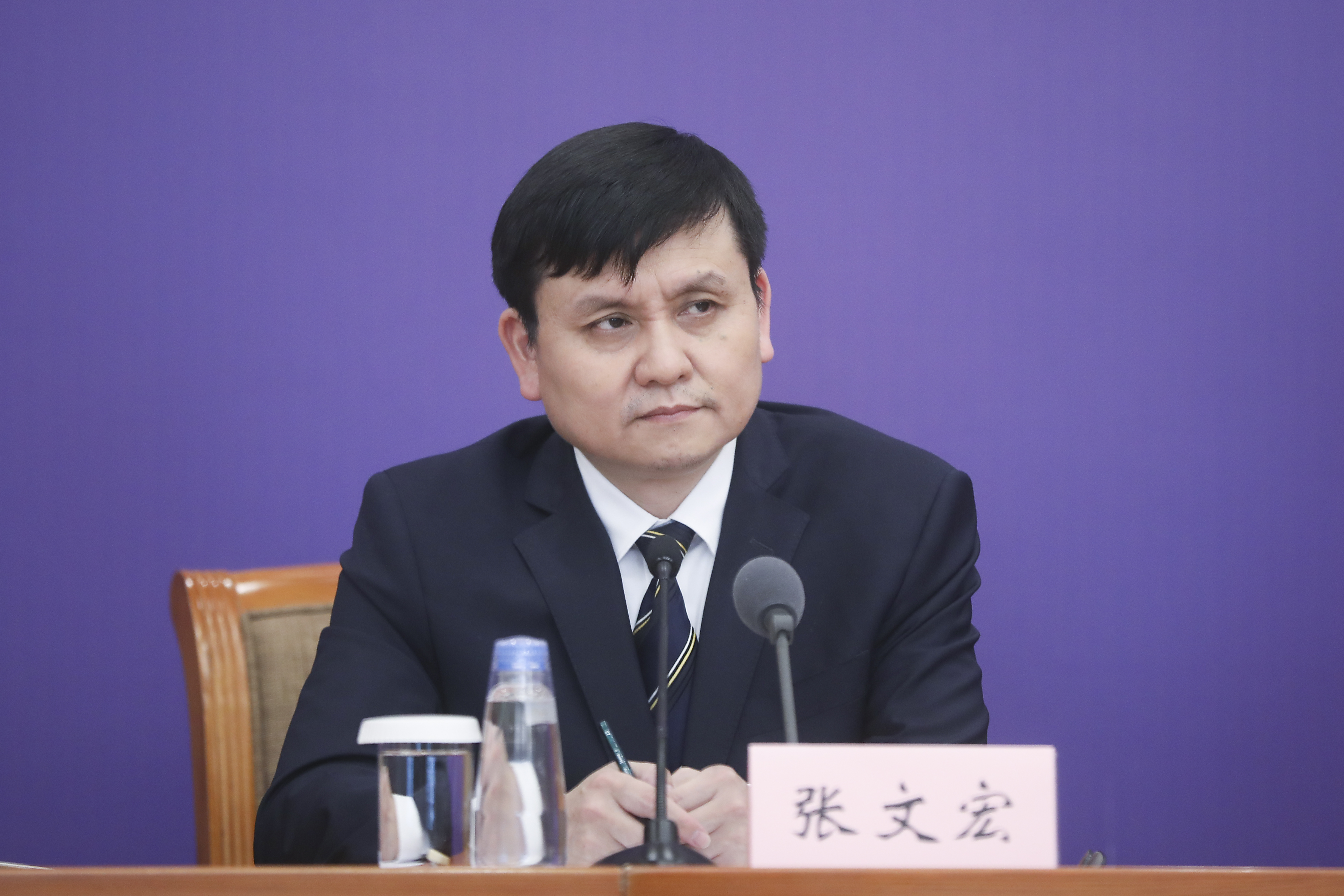 人类战胜新冠路线图到底会是如何?张文宏:近期疫情这样提示