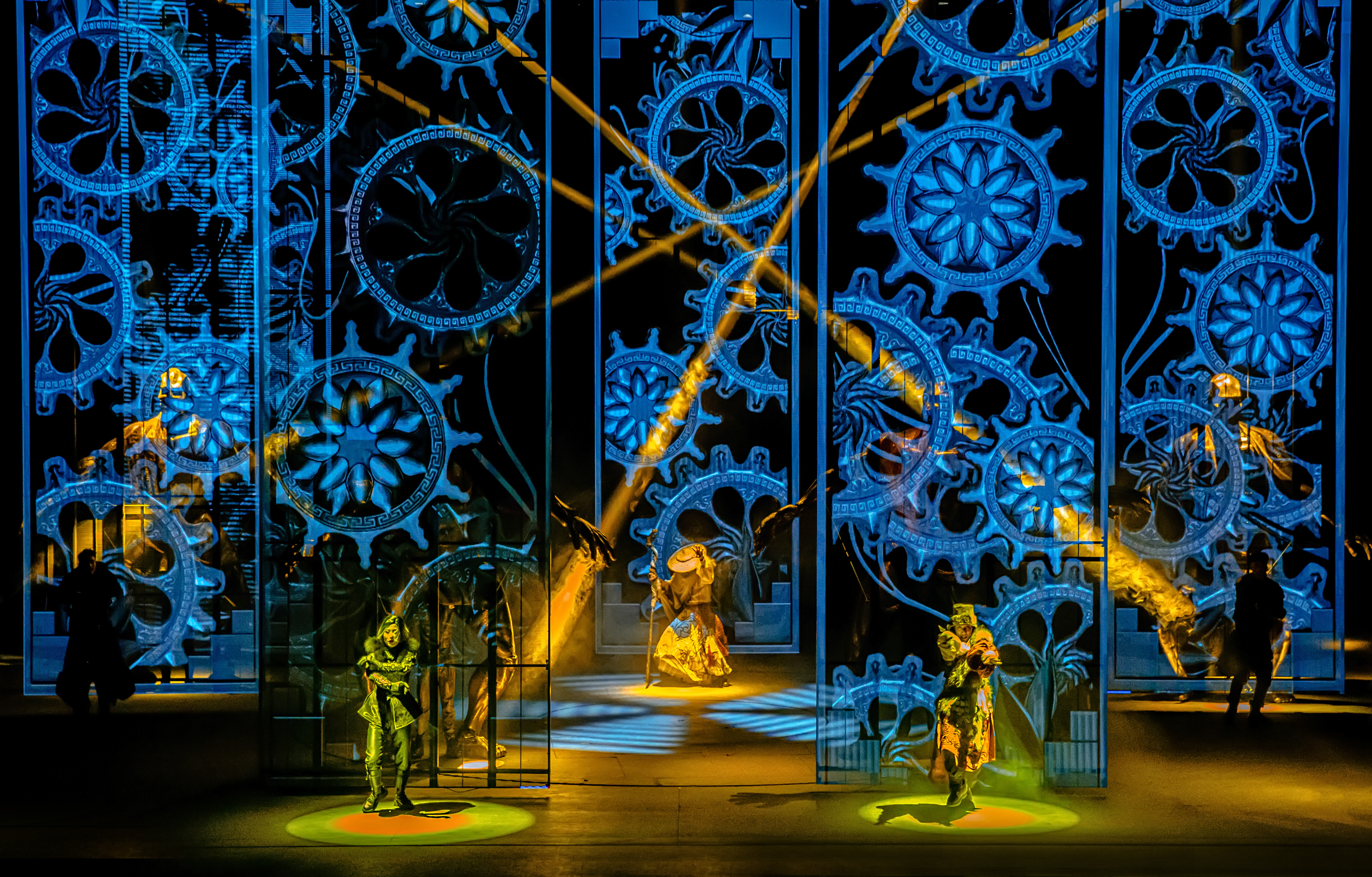 亚丁藏地密码6月首演在稻城亚丁领略香巴拉秘境