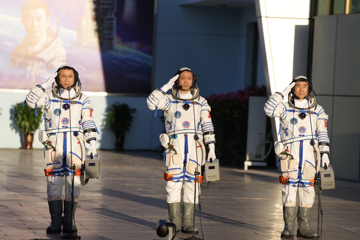 中国将派遣一名女航天员执行时间最长的载人航天任务。候选人是谁？ - 2021年9月23日, 俄罗斯卫星通讯社