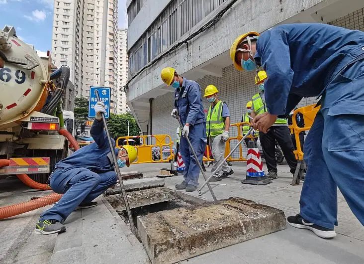 疏通义县下水道,让城市更洁净