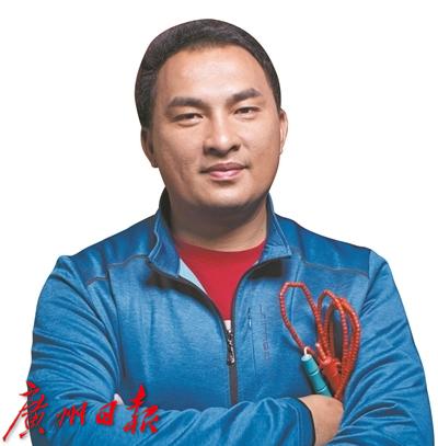 第八届全国道德模范候选人,广州市七星小学老师赖宣治:用一根绳子成就