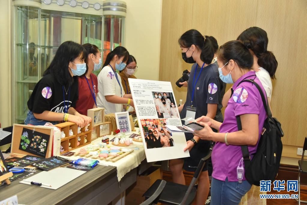 1127761632_16289583891401n