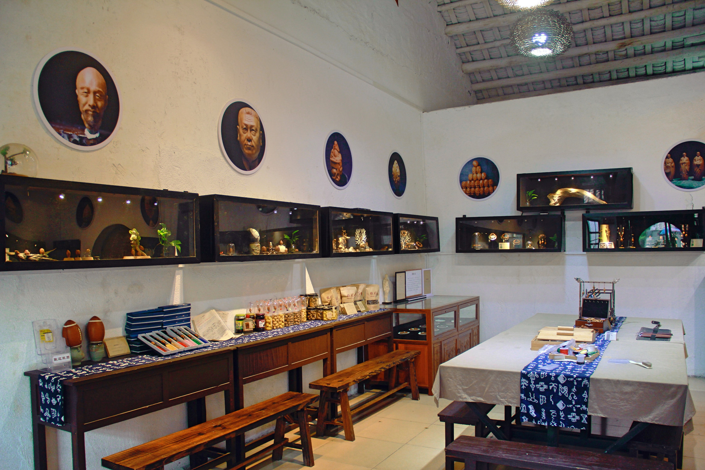 美丽街区:大岭村内的核雕创作工作室