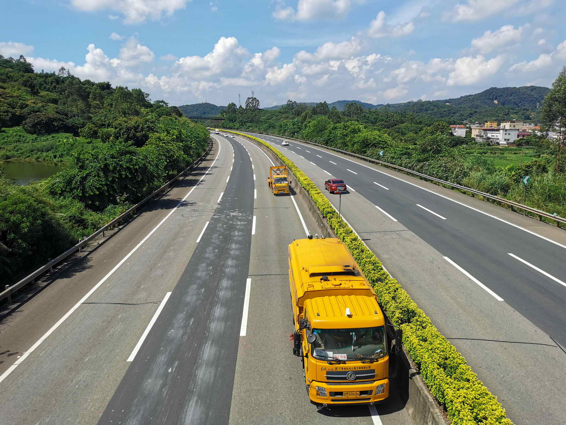 为安全保驾护航广韶高速装备多台生命之盾