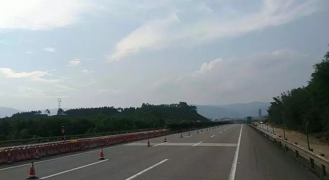 明年7月开工,京港澳高速清远至广州段将改扩建成10车道