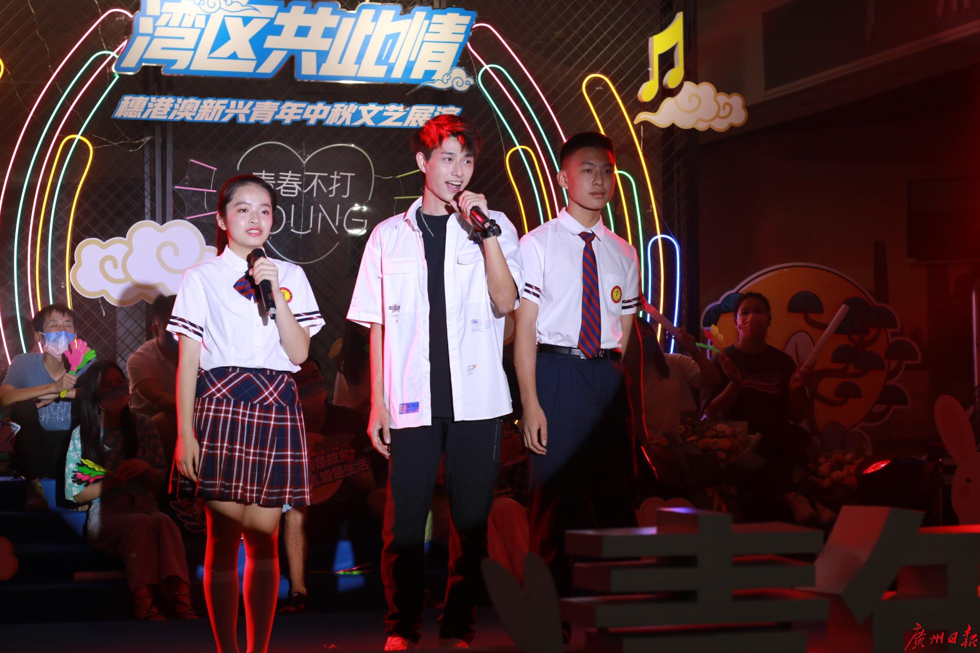 广州市第一中学青年教师,演员陈凯洲和他的学生们带来歌曲《朋友》