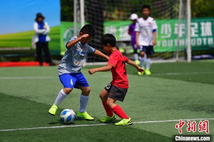 你家孩子一天跳几千个绳?警惕青少年运动拔苗助长!