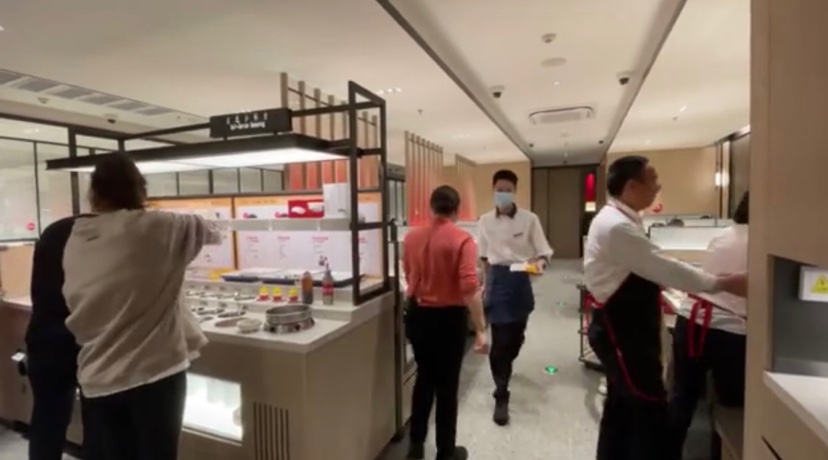 关停300家门店?海底捞回应称不裁员