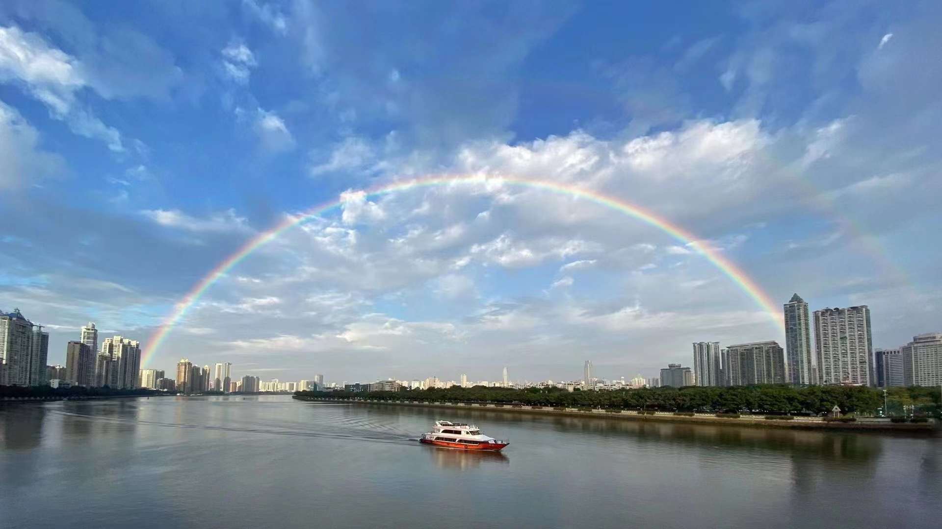 今早广州现双彩虹你看到了吗