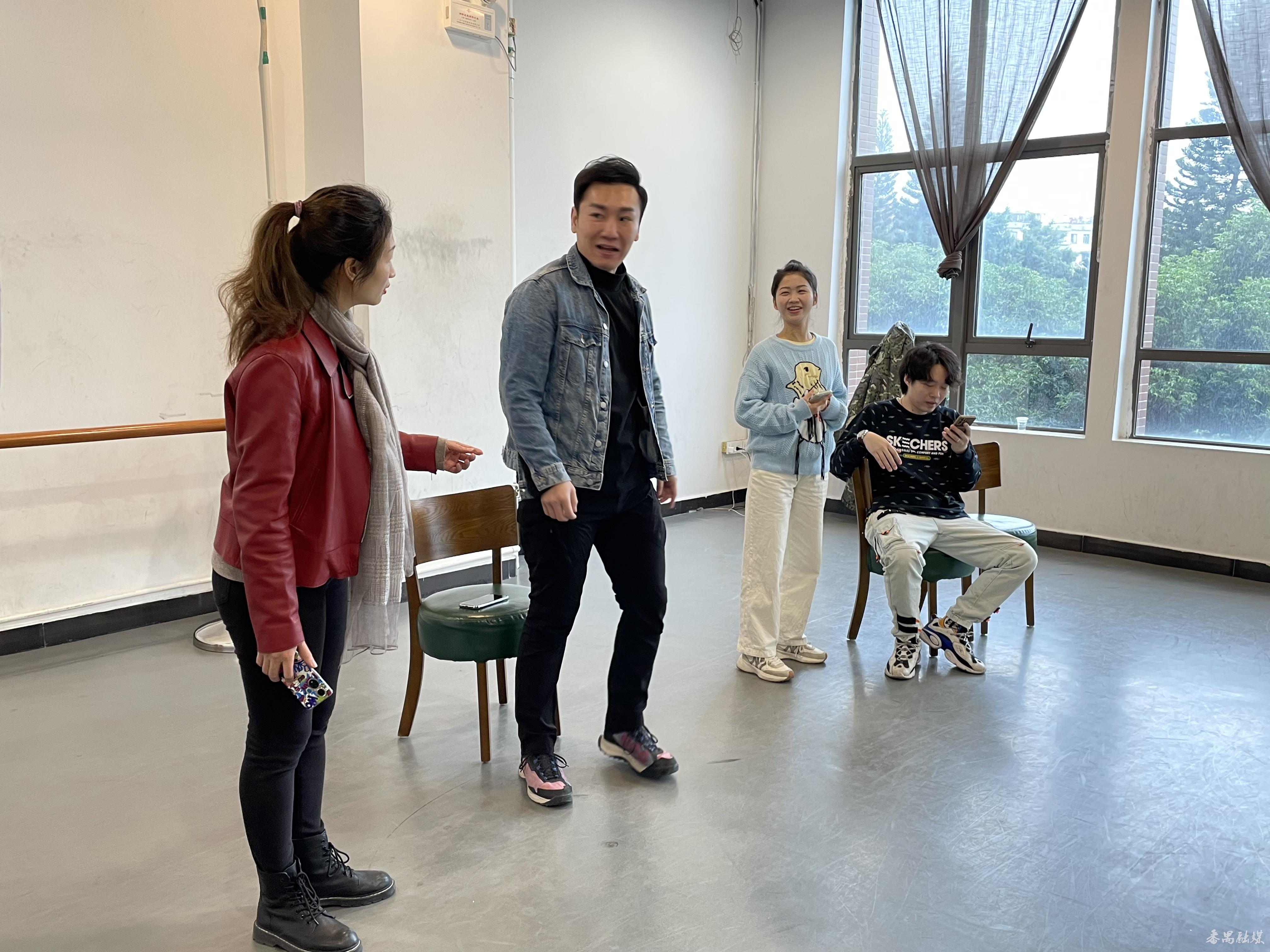 番禺2022年春晚小品《湾区合伙人》生动演绎青年人才创业追梦记