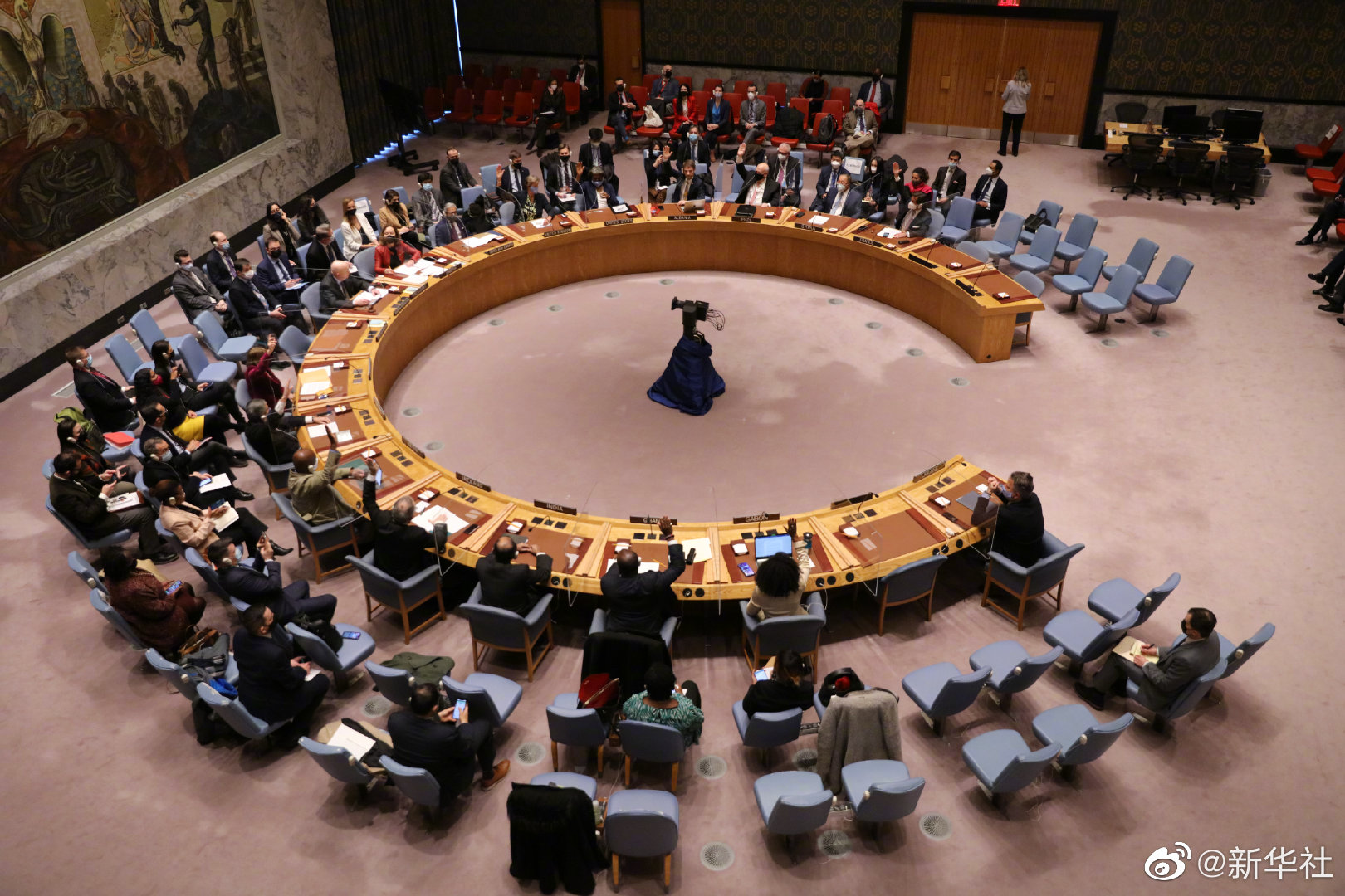 联合国安理会投票通过 联大将在24小时内就乌克兰局势举行紧急会议_央广网