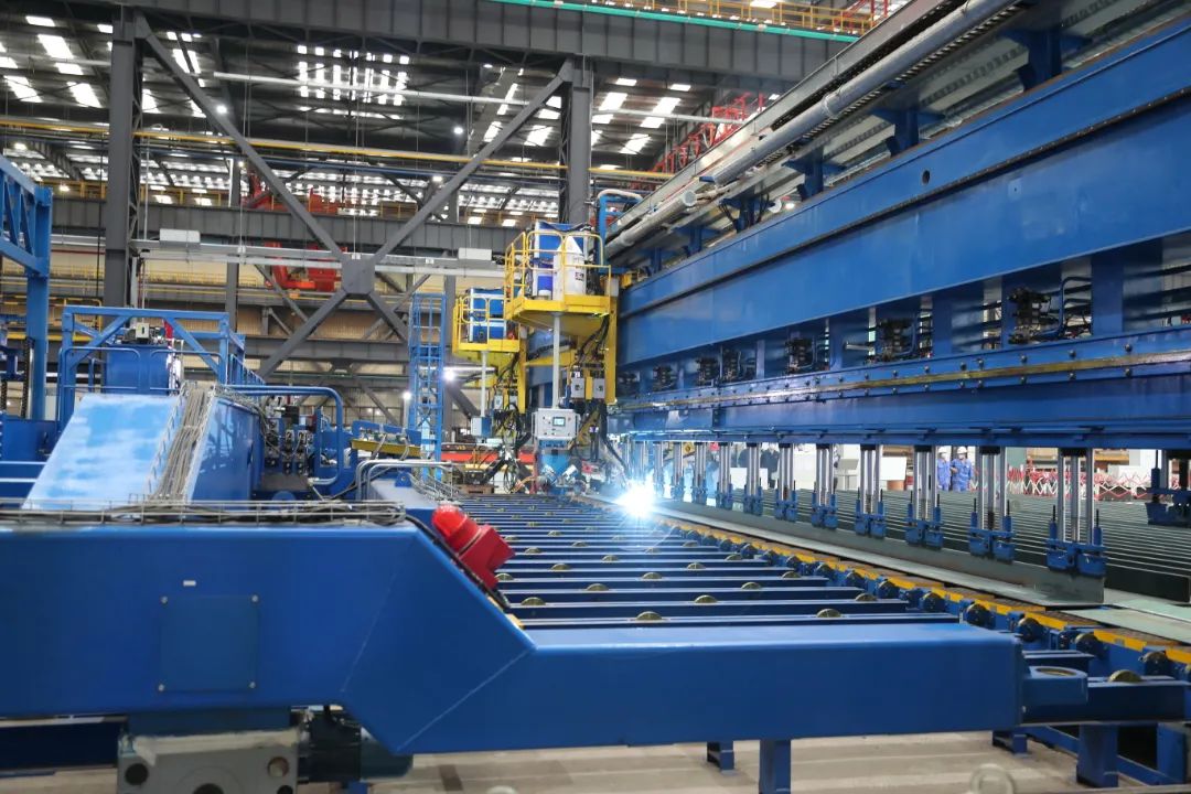 薄板智能生产线焊接技术.jpg 图片