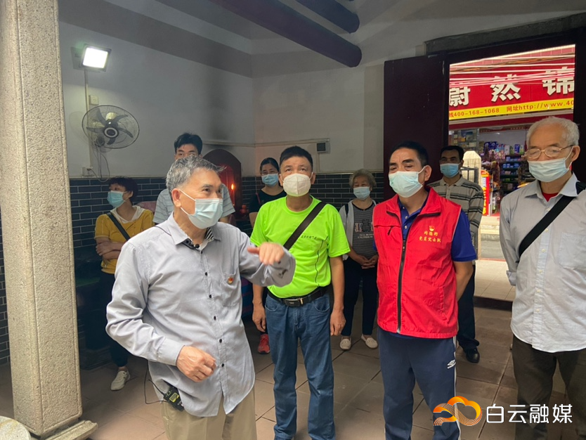 (6)特别的党课:听老党员讲述同德历史 (6)特别的党课:听老党员讲述同德历史