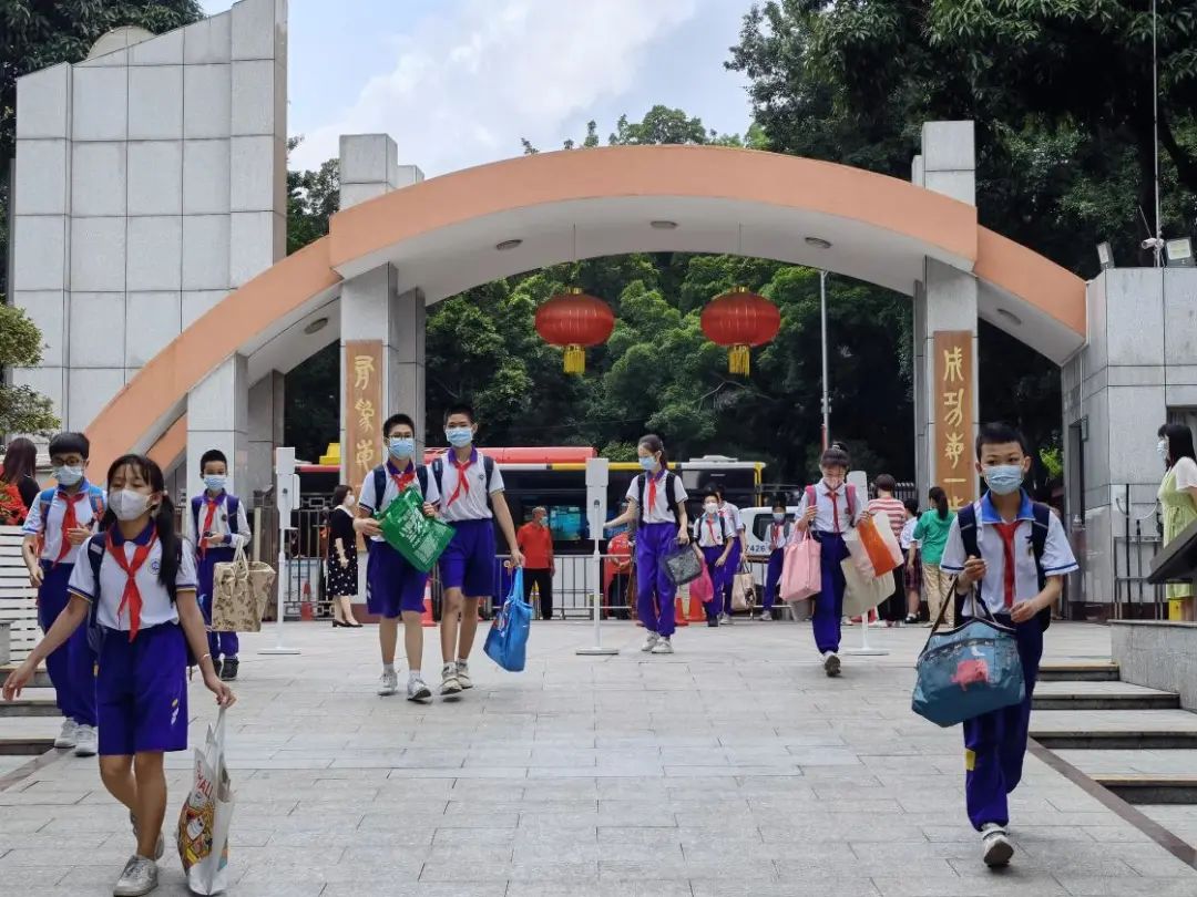 居家小达人，返校强动能丨小学生开始返校咯