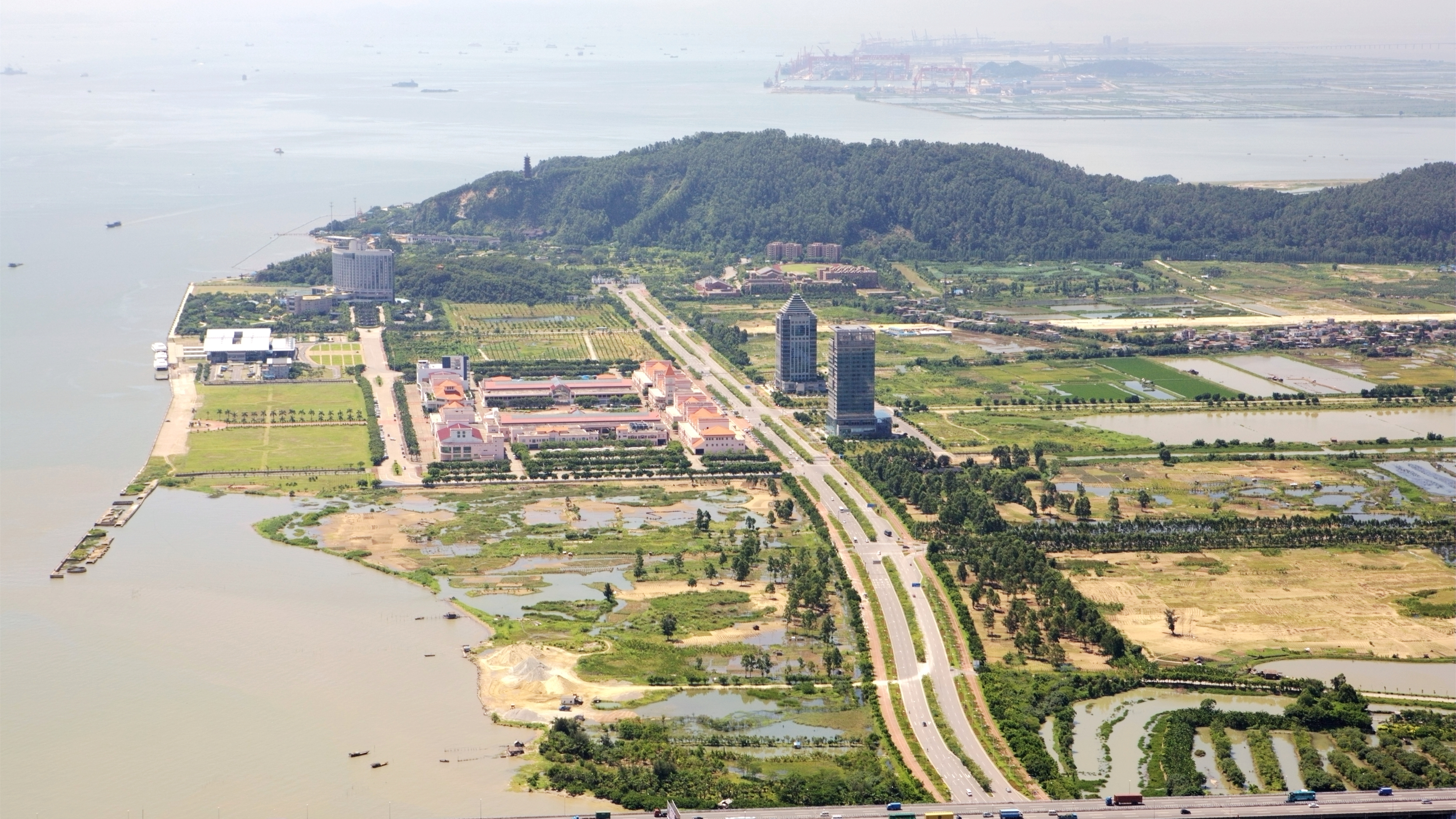 2009年7月21日,南沙湾(蔡胜辉摄)