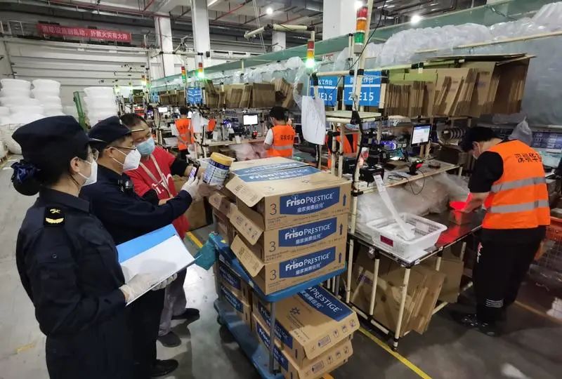 “反向海淘”成新趋势，日均超10万件“双11”电商包裹从南沙出口