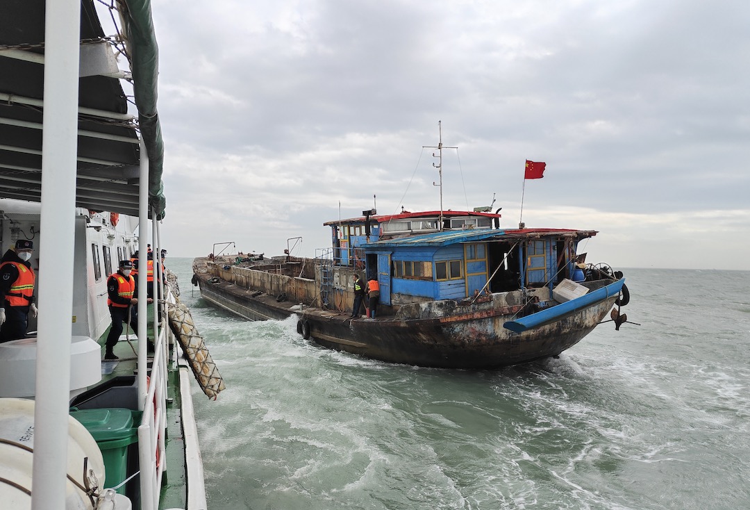 快船防线崩溃难挡约基奇全面发挥内线统治力尽显