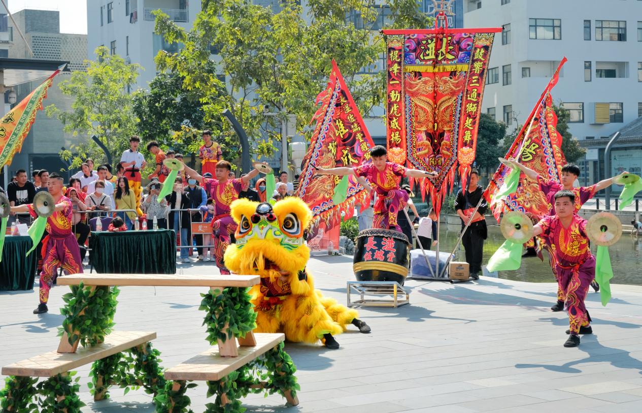 勤学苦练,勇拔头筹!广州嘉禾街这群“雄狮少年”好嘢