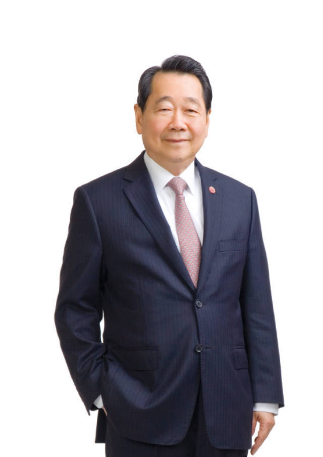 “0001号”外商谢国民:对中国的发展前景,我始终充满信心
