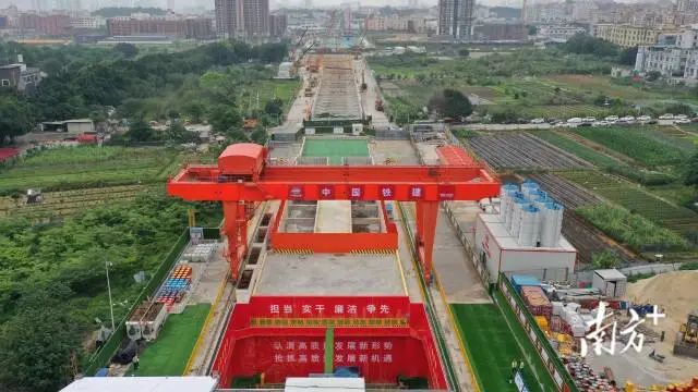 盾构始发施工现场 图片