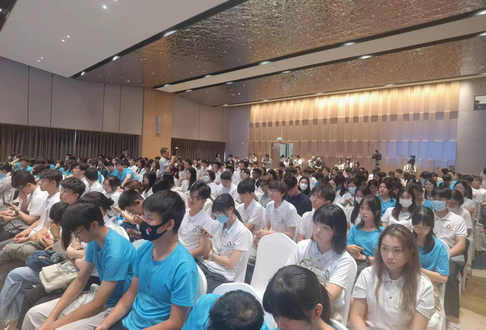 港澳青年学生南沙“百企千人”实习计划2023年首期结业分享会举行