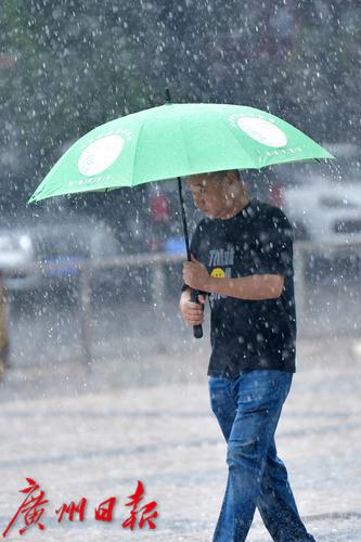 【天气】早上一场大雨,高温有所缓解