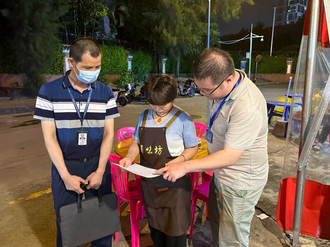 区市场监管局：强化小餐饮检查，守护市民“舌尖上的安全”