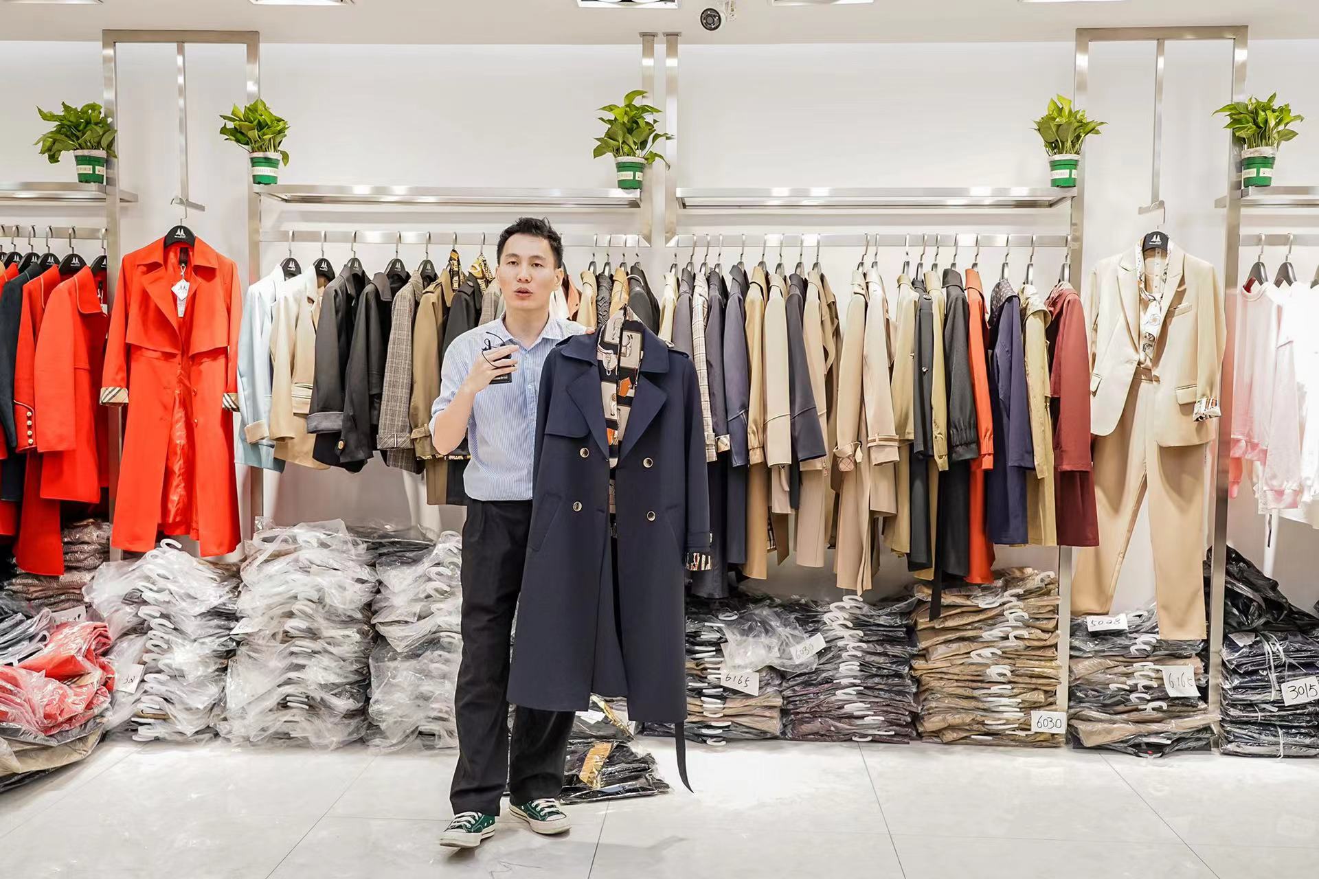 FZ100410811987_A7141671