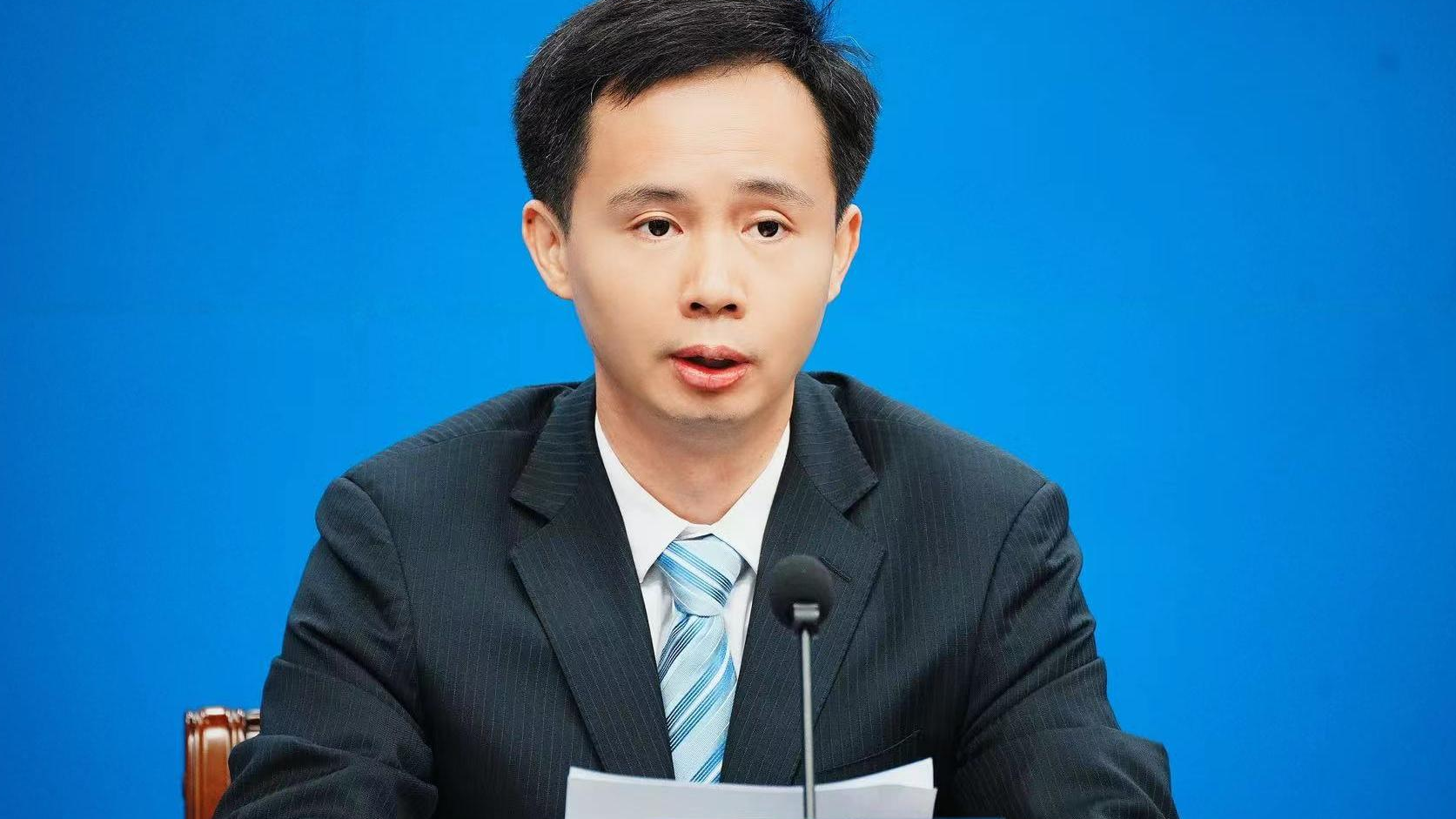 从明天开始一直到12月, 在各大商圈和百货商场