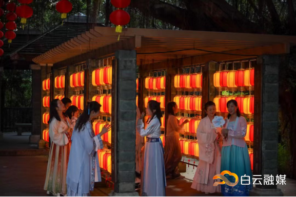 1696667797505072571.png 美满佳节齐欢庆!中秋国庆假期白云区接待市民游客近91万人次409.png