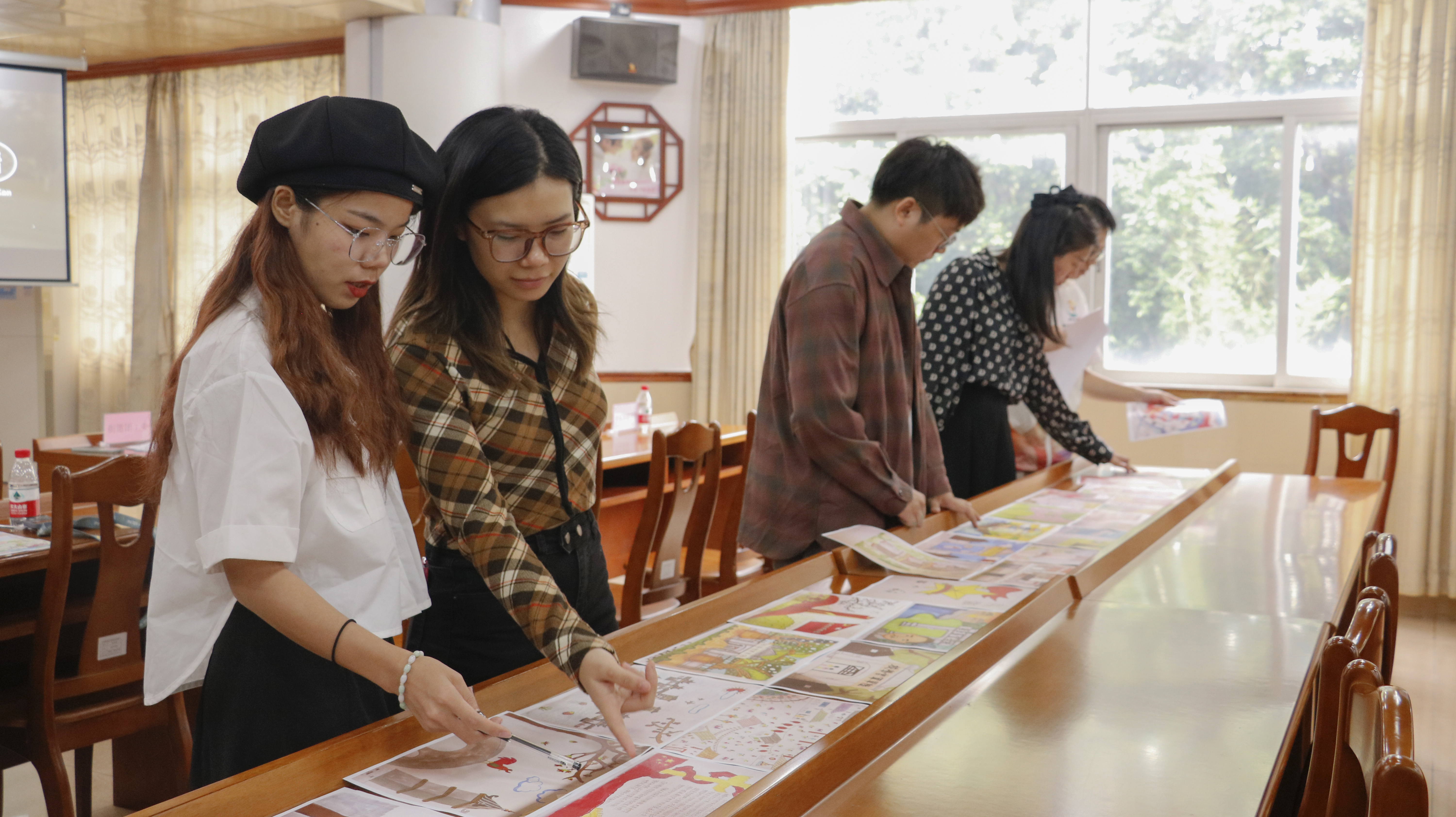 绘画组评审过程